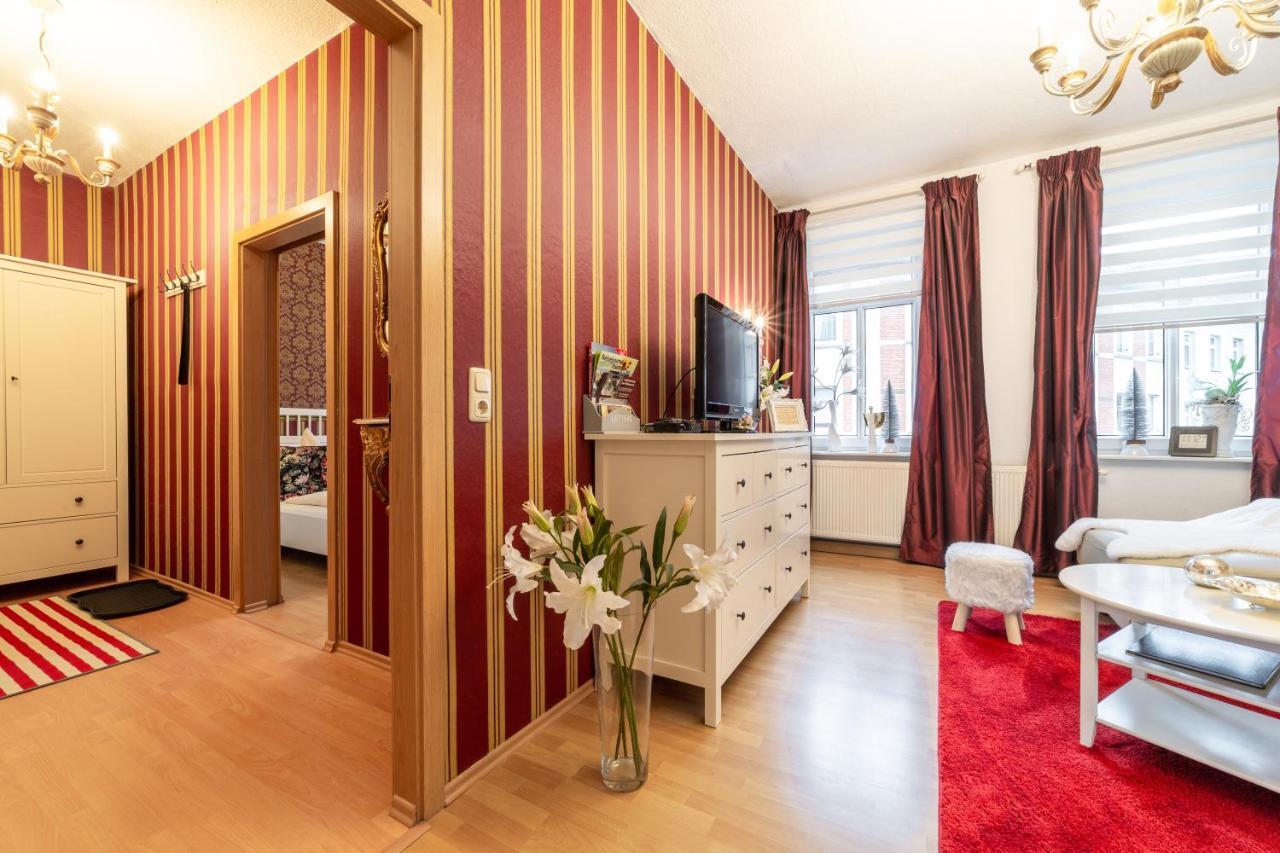 Ferienwohnungen Am Wintergarten Gera Bagian luar foto